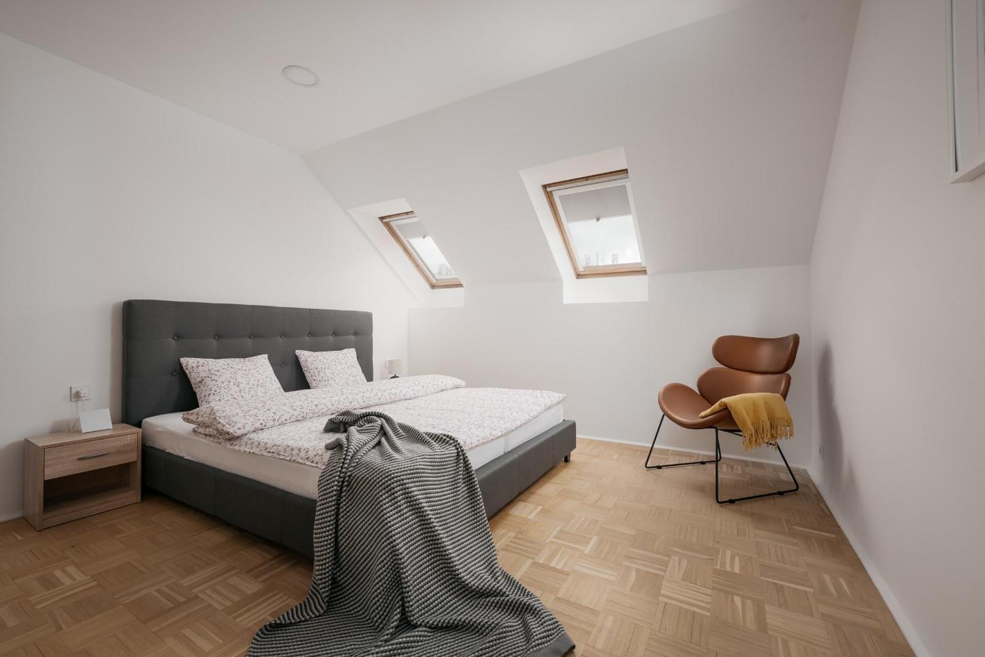 פראג Dot 3 Bdr Apartment With Tyn Cathedral View & Ac מראה חיצוני תמונה